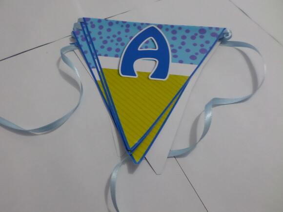 Bandeirolas Personalizadas Monstros S.a.