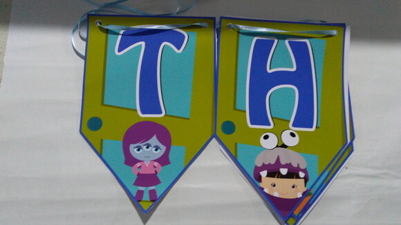 Bandeirolas Personalizadas Monstros S.a.