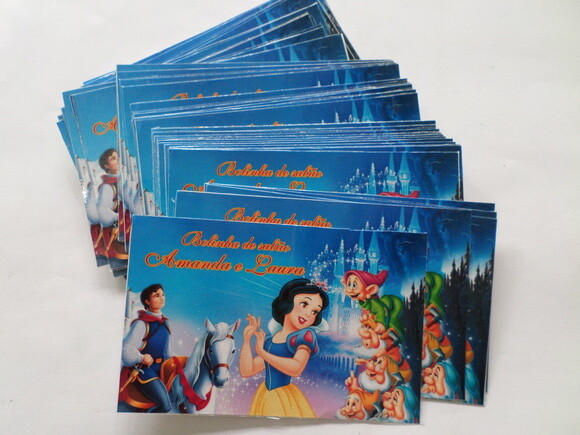 Bolinha de sabão branca de neve
