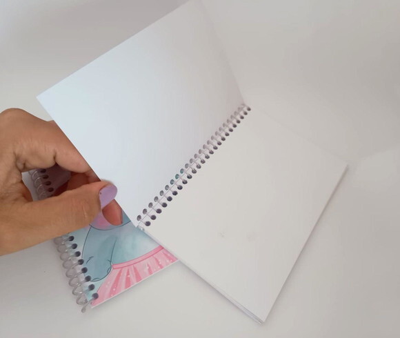 Caderno de Desenho sem Pauta Personalizado