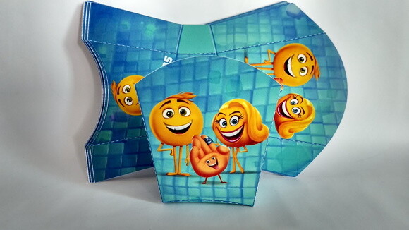 Caixa de Batata Frita Personalizada Emoji o Filme,