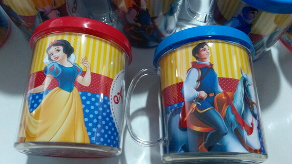 Caneca Acrílica Personalizada Branca de Neve