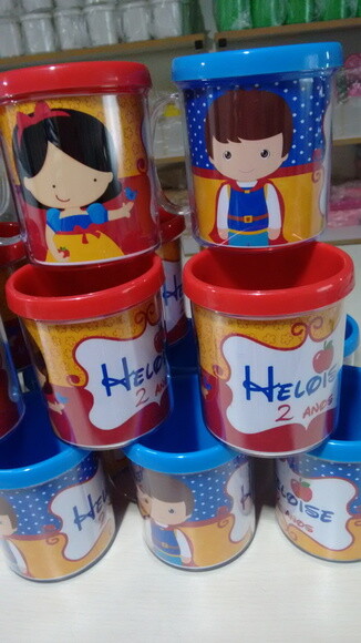 Caneca Branca de Neve