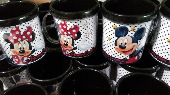 Caneca Personalizada Mickey e Minnie