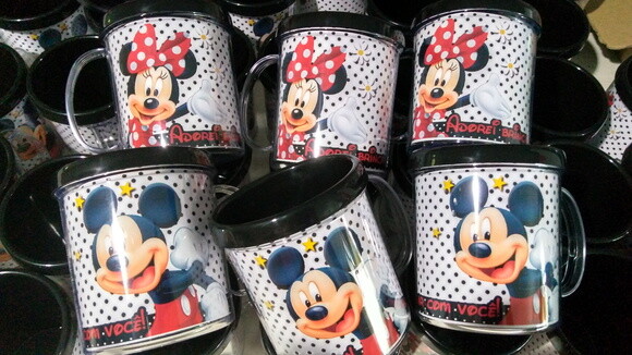 Caneca Personalizada Mickey e Minnie