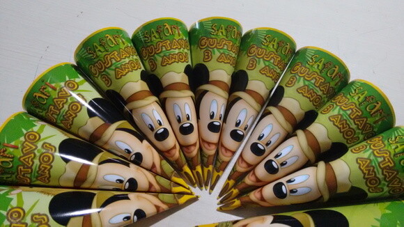 Cone Mickey Safari