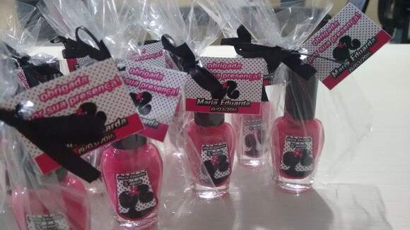 Esmalte Personalizado da Barbie