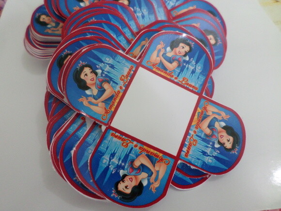 Forminha para Doces Branca de Neve