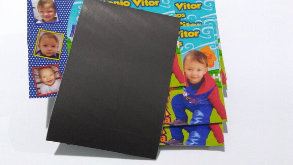 Imã Calendário Galinha Pintadinha