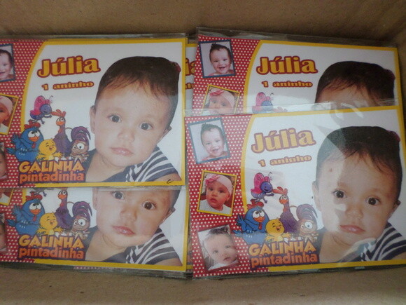 Imã Calendário Galinha Pintadinha