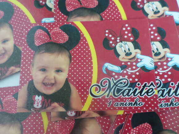 imã minie vermelha