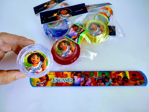 Ioiô Personalizado Mais Pulseira Encanto