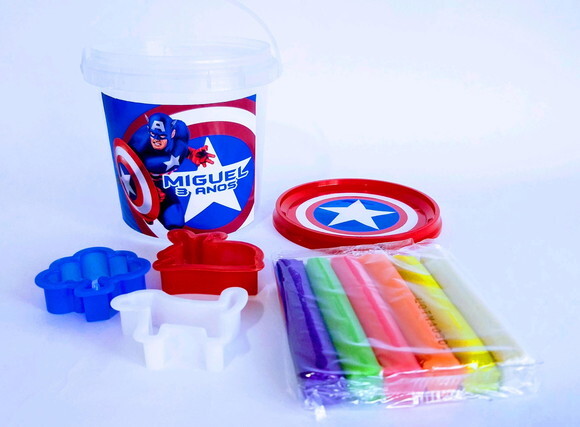 Kit Massinha Capitão América
