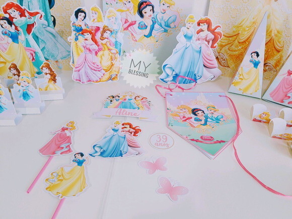 Kit Só Um Bolinho as Princesas