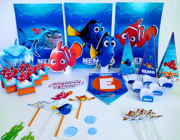 Kit Só Um Bolinho Procurando o Nemo
