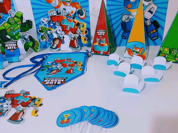Kit Só Um Bolinho Rescue Bots