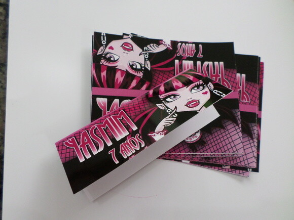 Lapela Personalizada Monster High