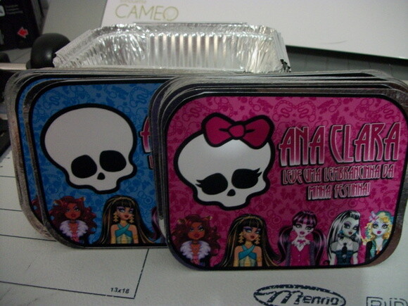 Marmitinhas Personalizadas Monter High