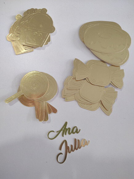 Aplique Lamicote Dourado