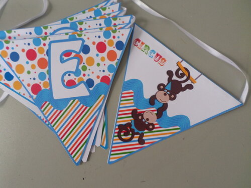 Bandeirola Personalizada Circo