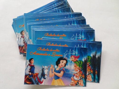Bolinha de sabão branca de neve