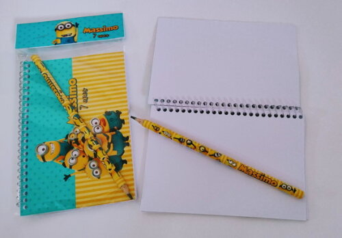 Caderno de Desenho sem Pauta Minions