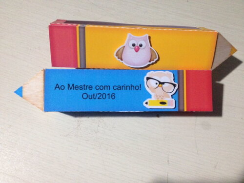 Caixa lapis dia dos professores