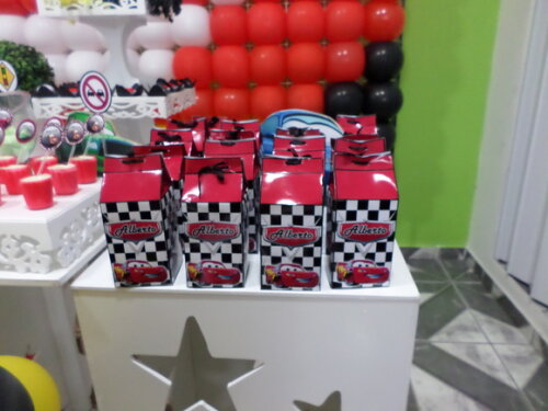 Caixa Milk Personalizada Carros
