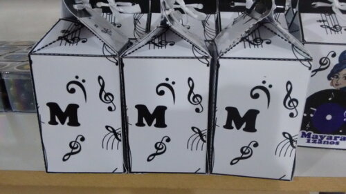 Caixa Milk Personalizada Notas Musicais