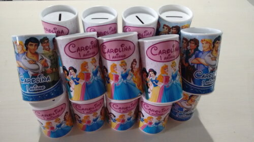 Cofrinho Personalizado as Princesas