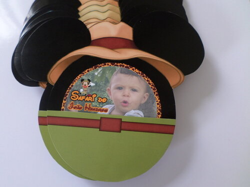 Convite mickey safari