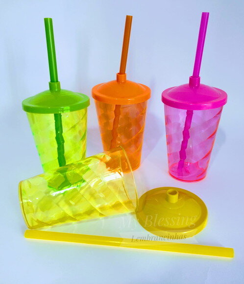 Copos Twister 400ml com Tampa e Canudo