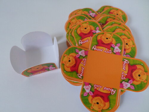 Forminhas para Doces Personalizadas Ursinho Pooh
