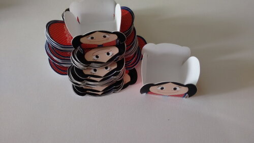 Forminhas Personalizadas Luna