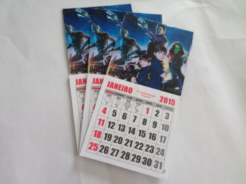 Imã com calendario