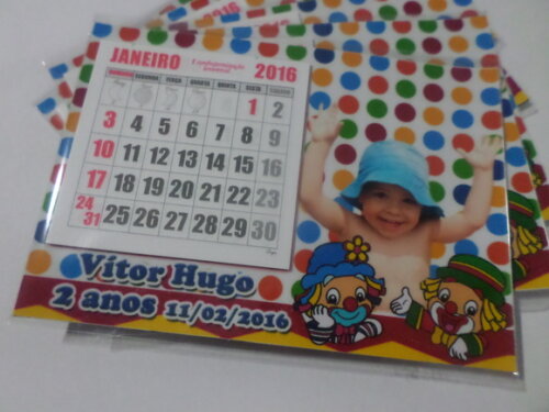 Ímãs patati patata com calendario