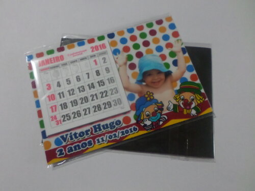Ímãs patati patata com calendario