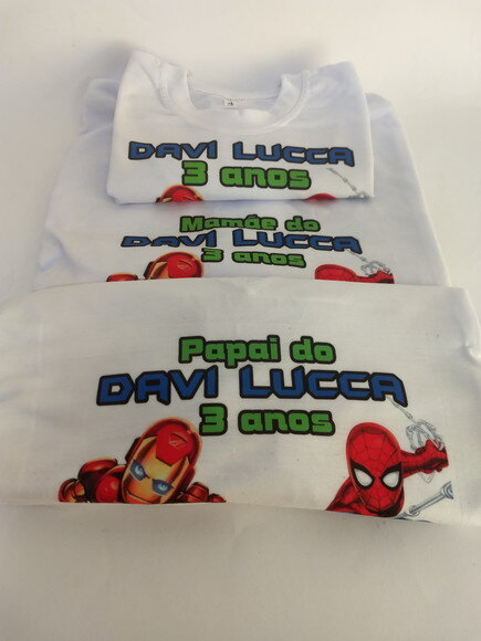 kit Camiseta personalizada os vingadores