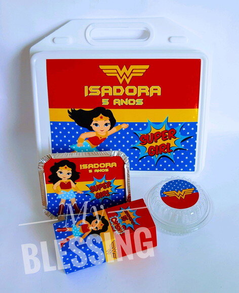 Kit Festa na Escola Mulher Maravilha