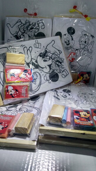 Kit Lousinha Princesinha Mickey e Minnie
