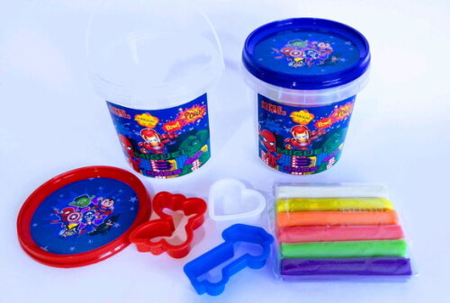 Kit Massinha os Vingadores