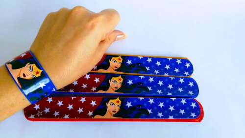 Pulseira Bate Enrola Personalizada Mulher Maravilha