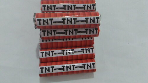 Rotulo Personalizado para baton tnt minecraft
