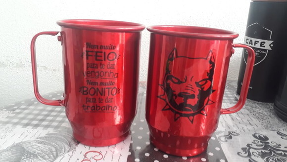 caneca aluminio vermelha personalizada 600 ml