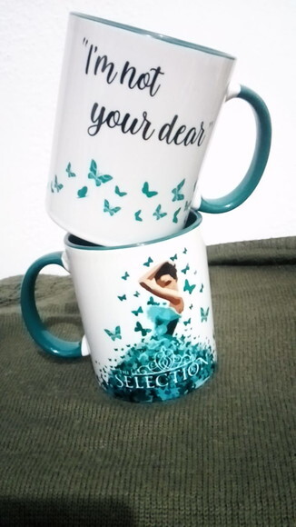 Caneca Porcelana a seleção the selection livro