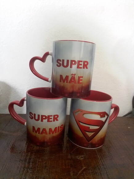 Caneca Porcelana Branca com alça de coração personalizada
