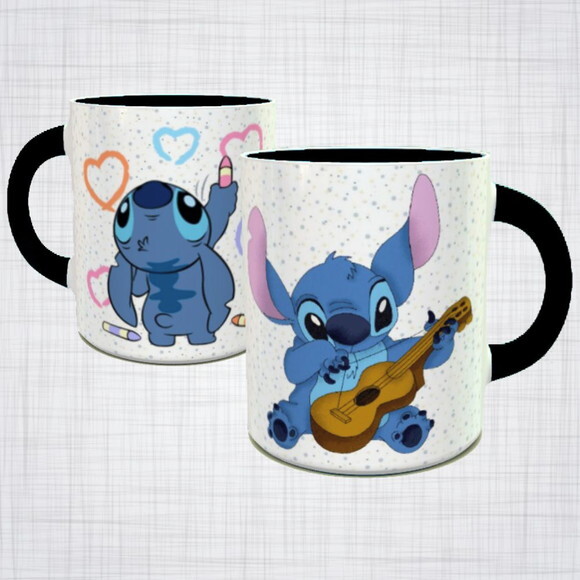 Caneca Porcelana lilo e stitch tocando violão desenhando