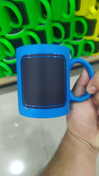Caneca Porcelana Lousa colorida c/ 5 giz