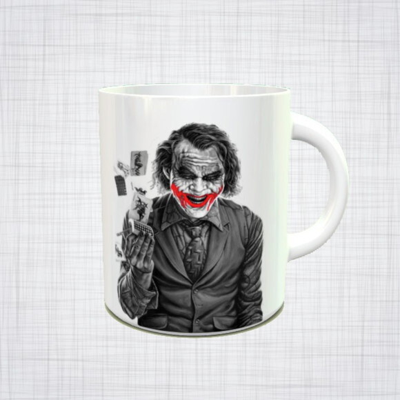Caneca Porcelana preta Coringa cavaleiro das trevas DC