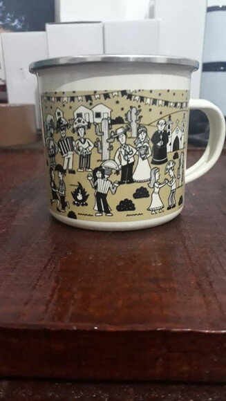 caneca aço esmaltado bege borda prateada 350ml personalizada